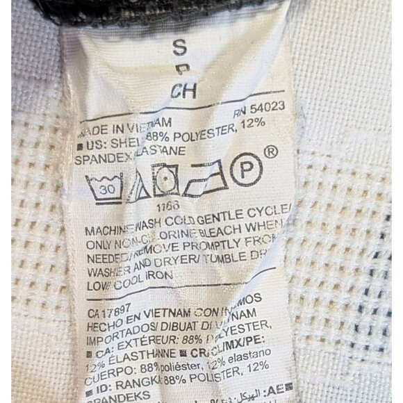 Old Navy Active Green Camouflage Shorts Size Large New - Picture 4 of 6